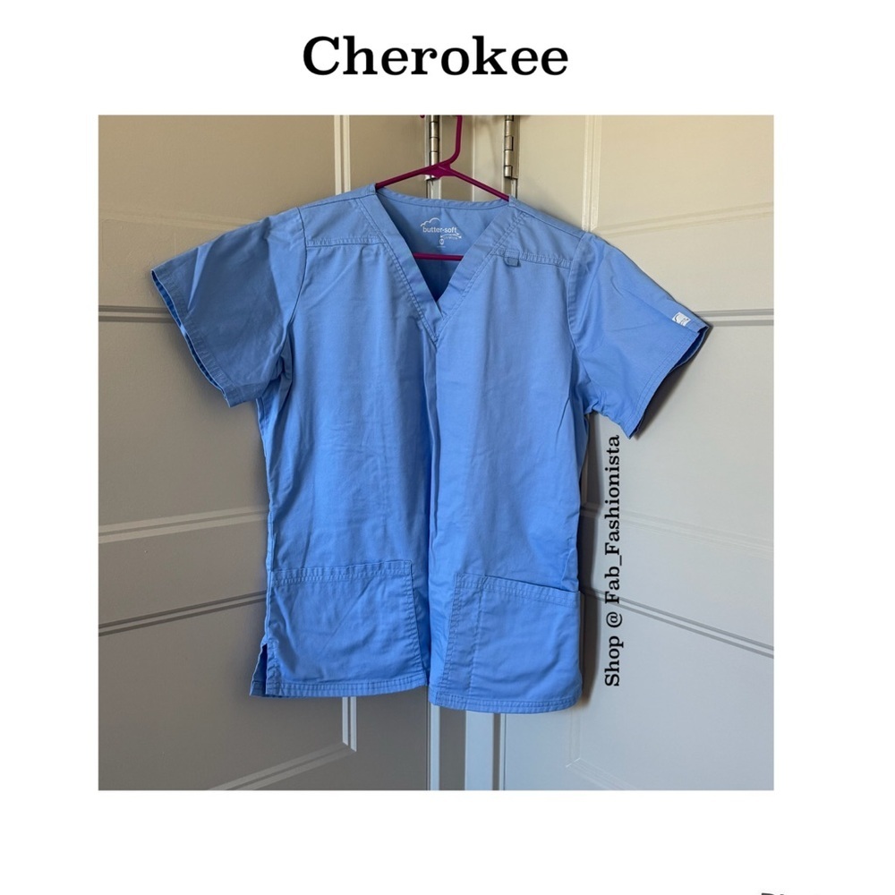 Cherokee Scrub Top Ceil Blue size Medium